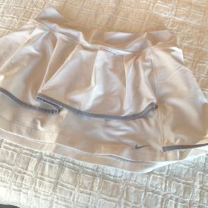 White Nike tennis/running skirt
